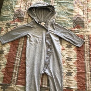 4/$20 Cat & jack light grey hooded onesie